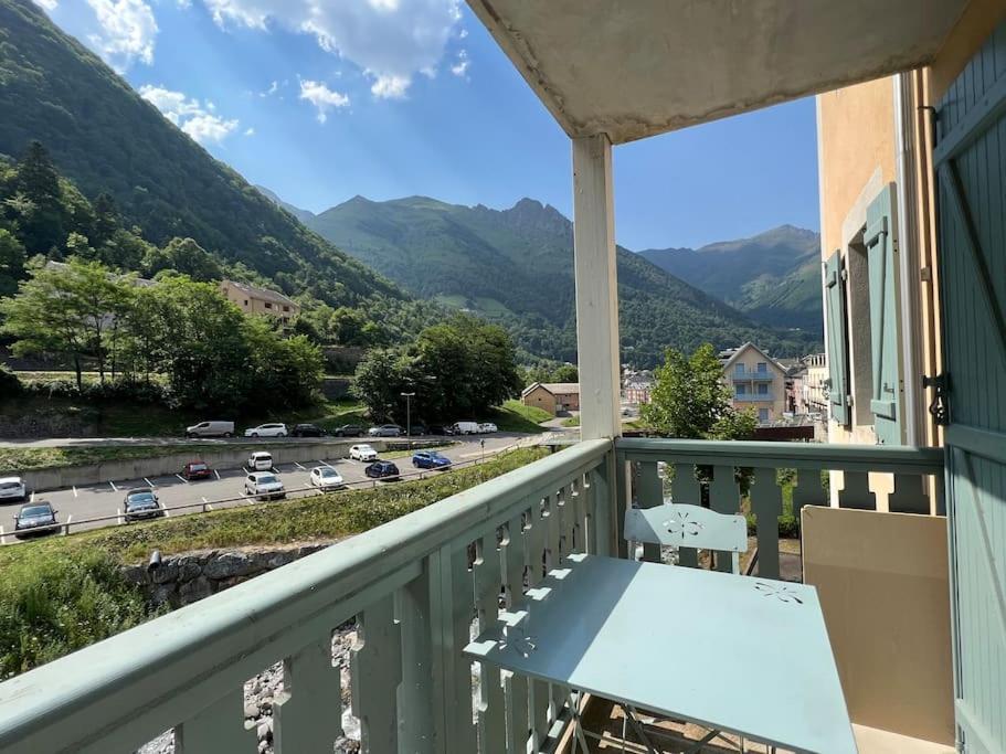 T3 Centre Ville Avec Parking, Balcon Et Wifi. 5P. Cauterets Luaran gambar