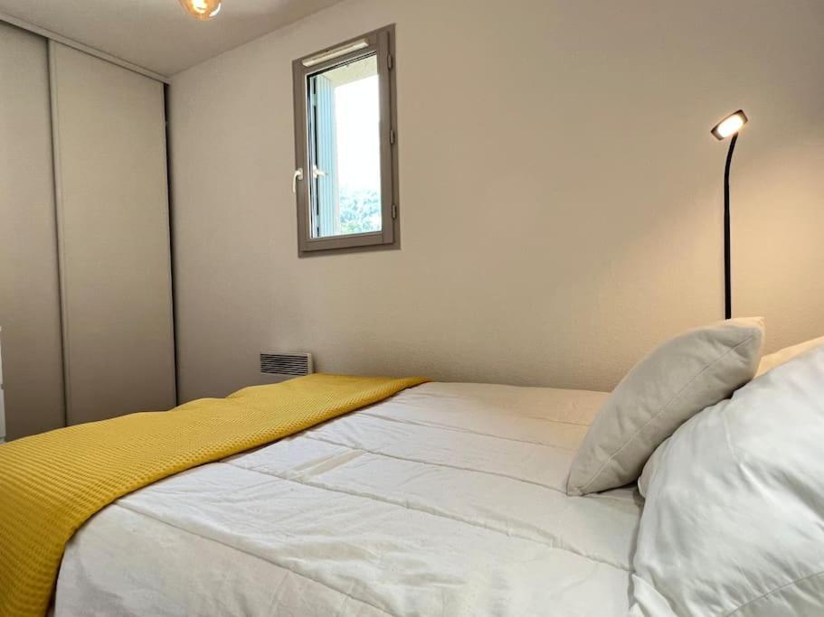 T3 Centre Ville Avec Parking, Balcon Et Wifi. 5P. Cauterets Luaran gambar